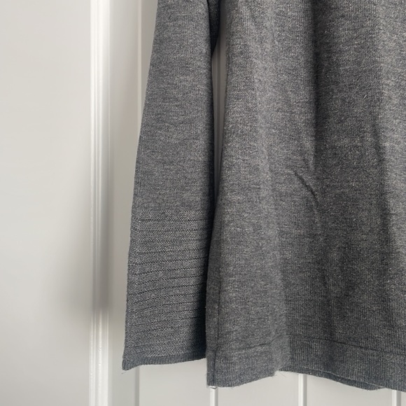 {ASOS} Grey Sweater - Picture 3 of 3